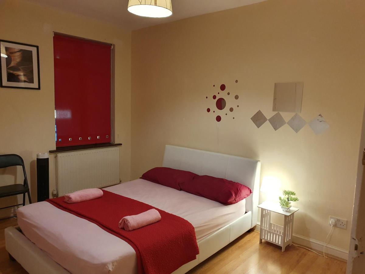 Amh Hotel - Greenford Station Northolt  Экстерьер фото